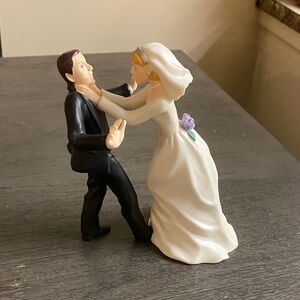 Race to the altar Wedding Couple Figurine Topper Cake